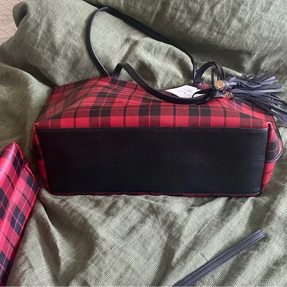 Mark Hall 3 Piece Tote Set - Picture 7 of 9